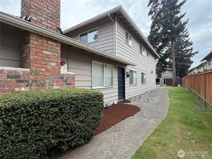 Property photo for 1262 Cedar Avenue #1-4, Marysville photo 2
