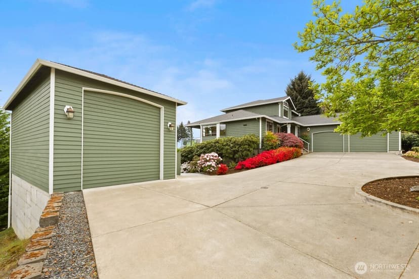 Property photo for 11501 136th Avenue E, Puyallup photo 39