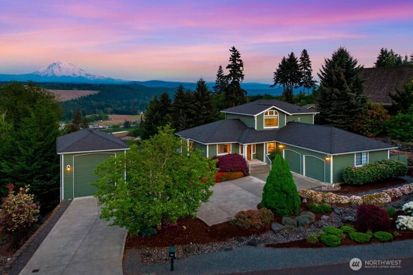 Property photo for 11501 136th Avenue E, Puyallup