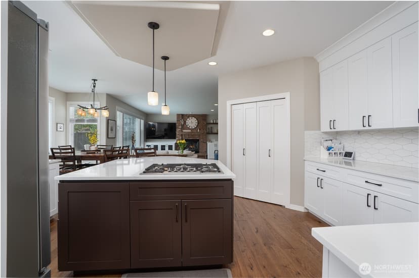 Property photo for 2103 13th Street SW, Puyallup photo 8
