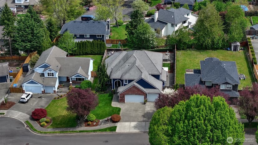 Property photo for 2103 13th Street SW, Puyallup photo 39