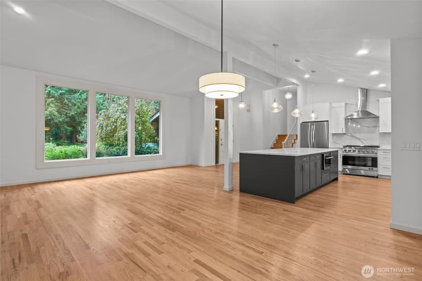 Property photo for 16438 SE 22nd Street, Bellevue photo 9