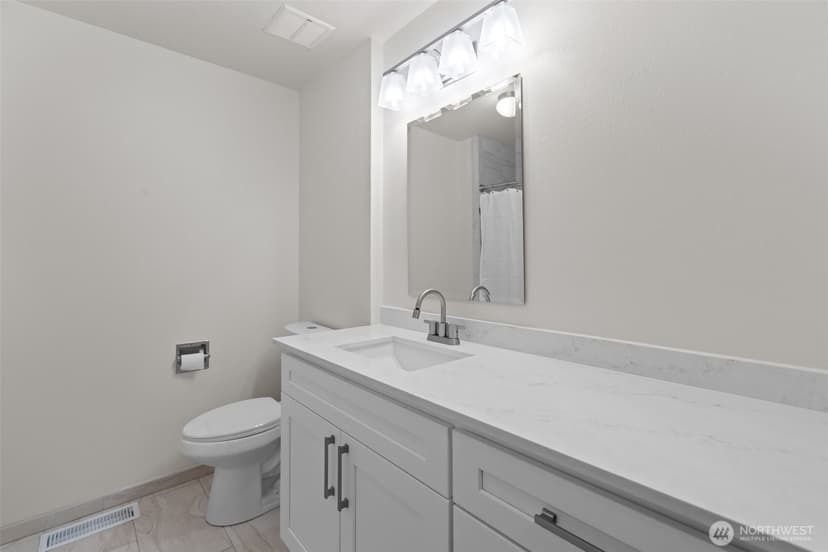 Property photo for 16438 SE 22nd Street, Bellevue photo 23