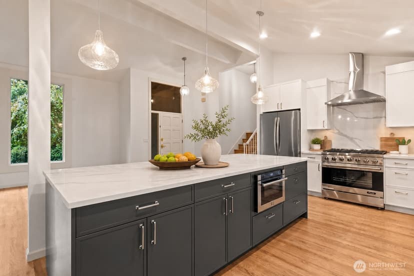 Property photo for 16438 SE 22nd Street, Bellevue