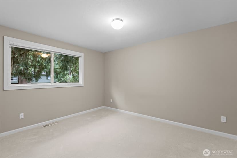 Property photo for 16438 SE 22nd Street, Bellevue photo 24