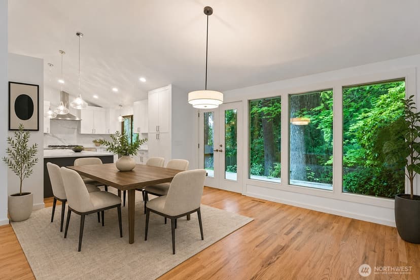 Property photo for 16438 SE 22nd Street, Bellevue photo 11