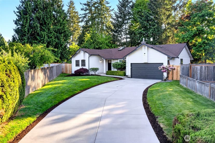 Property photo for 8716 157th St Ct E, Puyallup