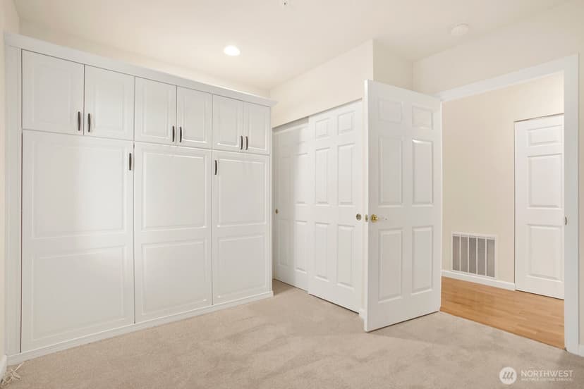 Property photo for 102 State Street S #206W, Kirkland photo 21
