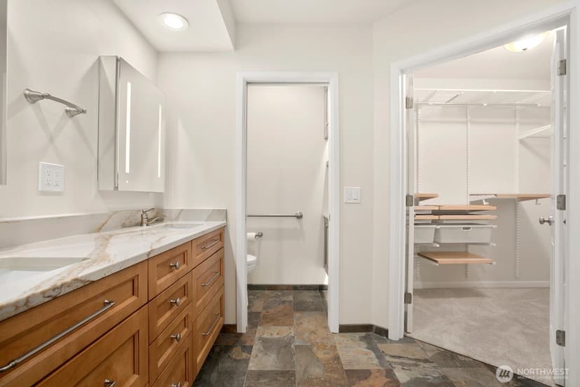Property photo for 102 State Street S #206W, Kirkland photo 18