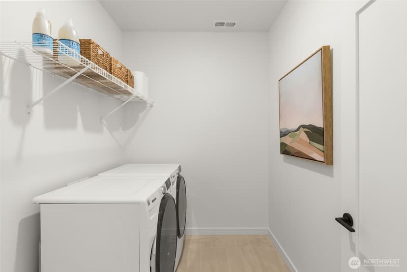 Property photo for 16023 SE 31st Lane, Bellevue photo 28