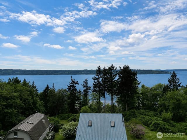 Property photo for 38 M Cascade Drive, Hat Island photo 3