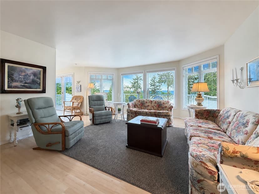 Property photo for 38 M Cascade Drive, Hat Island photo 21