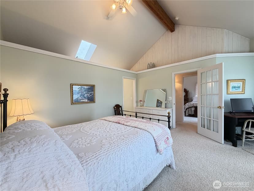 Property photo for 38 M Cascade Drive, Hat Island photo 27