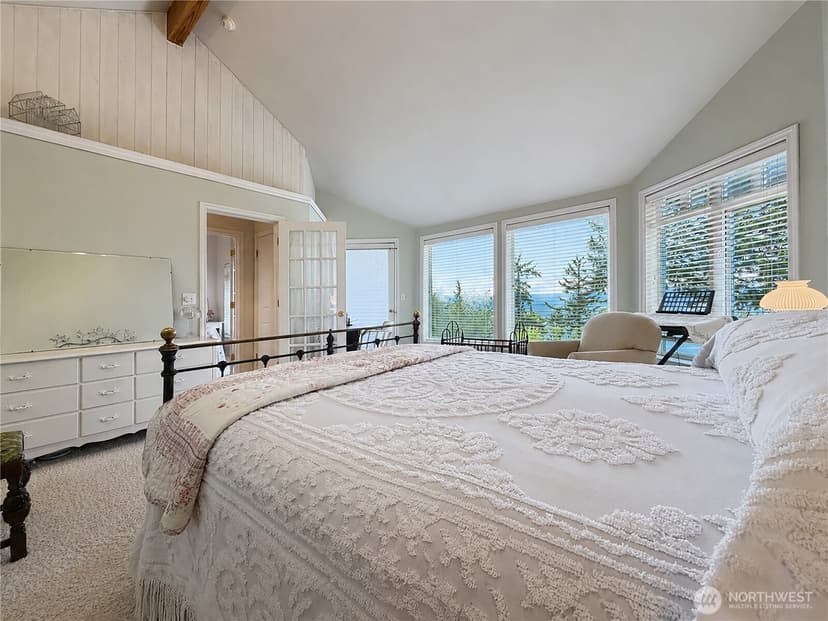 Property photo for 38 M Cascade Drive, Hat Island photo 26