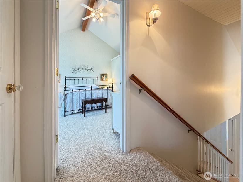 Property photo for 38 M Cascade Drive, Hat Island photo 24