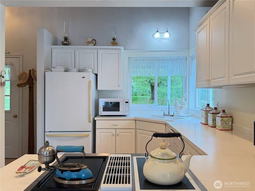 Property photo for 38 M Cascade Drive, Hat Island photo 19