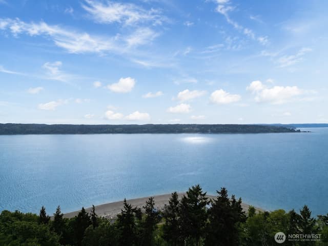 Property photo for 38 M Cascade Drive, Hat Island photo 4