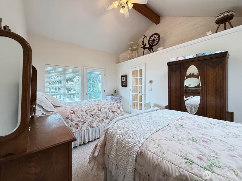 Property photo for 38 M Cascade Drive, Hat Island photo 31