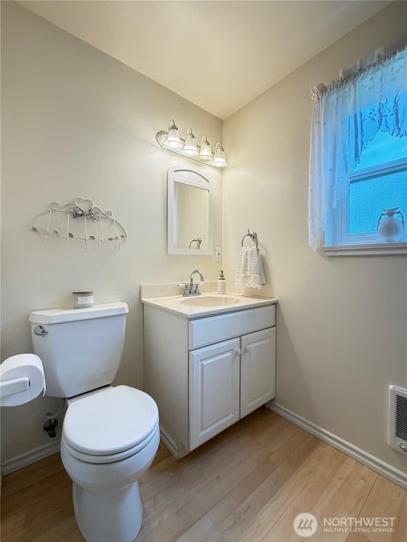 Property photo for 38 M Cascade Drive, Hat Island photo 23