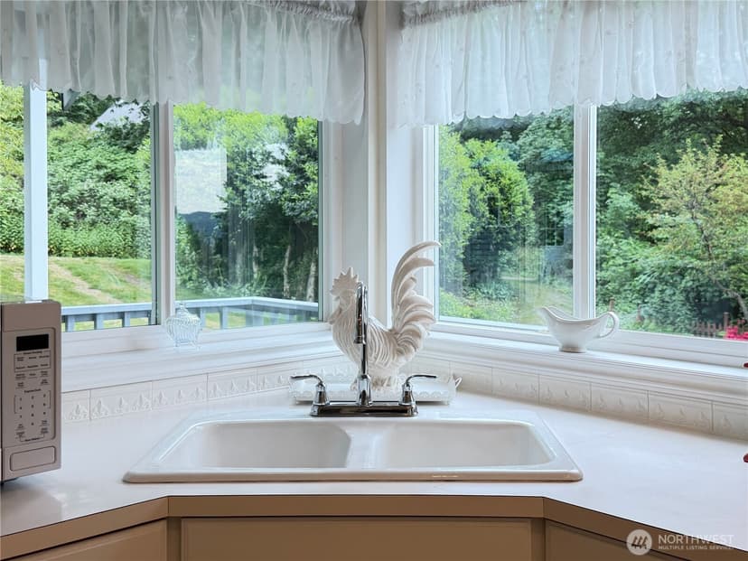Property photo for 38 M Cascade Drive, Hat Island photo 13