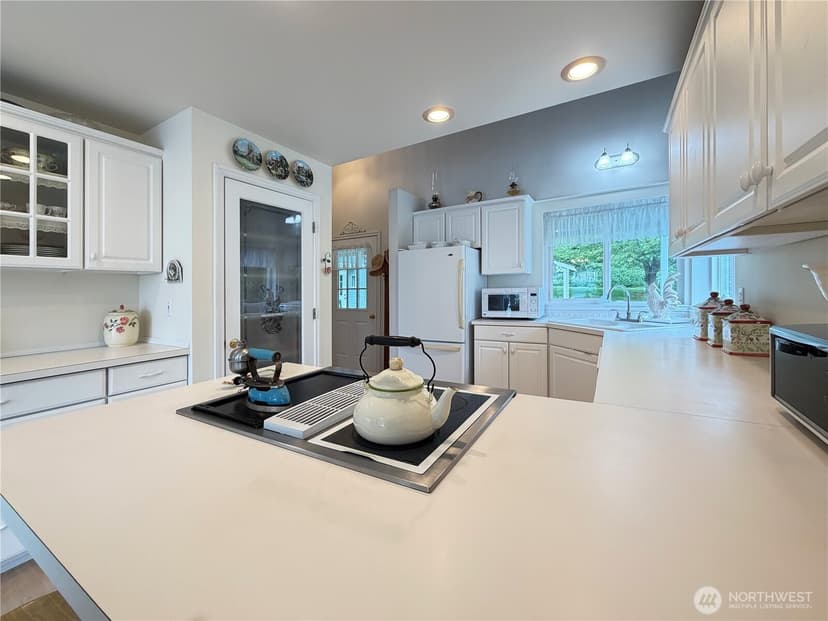 Property photo for 38 M Cascade Drive, Hat Island photo 16