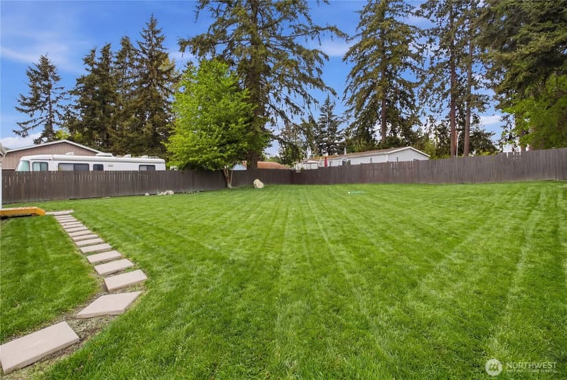Property photo for 15801 85th Avenue E, Puyallup photo 23