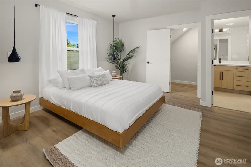 Property photo for 2302 E Pike Street, Seattle photo 16