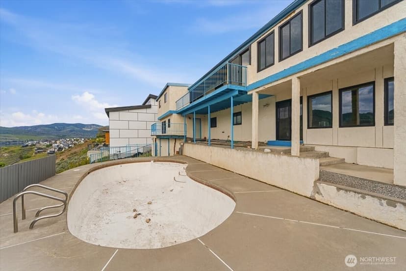 Property photo for 820 W Golf Course Drive, Chelan photo 32