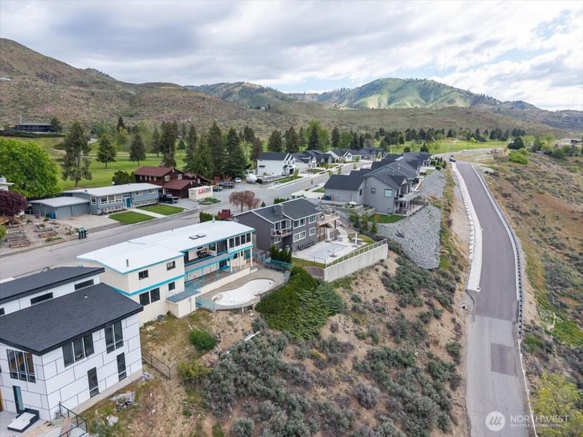 Property photo for 820 W Golf Course Drive, Chelan photo 38