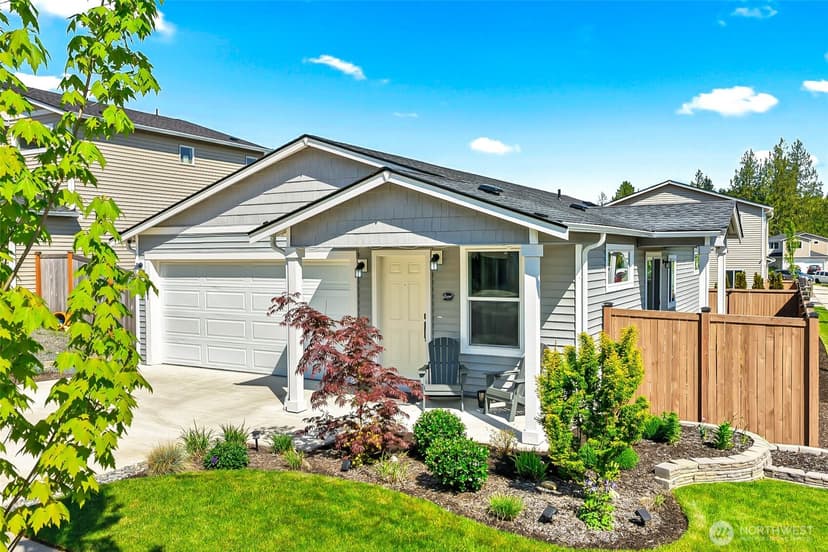 Property photo for 7121 42nd Place NE, Marysville photo 2