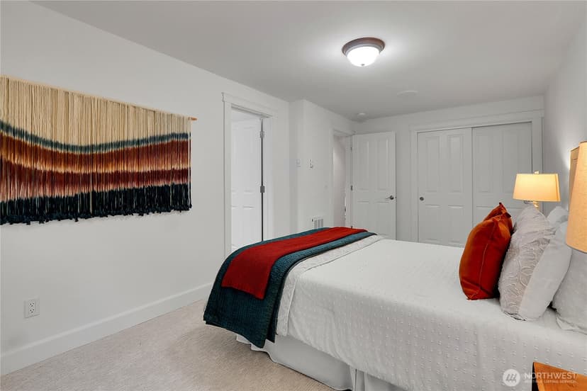 Property photo for 815 2nd Avenue N #A, Seattle photo 7