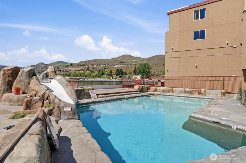 Property photo for 322 W Woodin Avenue #643, Chelan photo 28