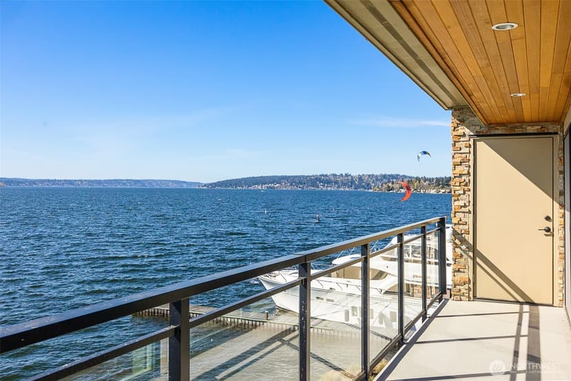 Property photo for 6401 Lake WA Blvd NE #308, Kirkland photo 4