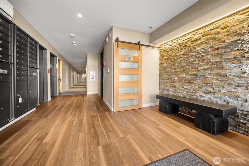 Property photo for 6401 Lake WA Blvd NE #308, Kirkland photo 7