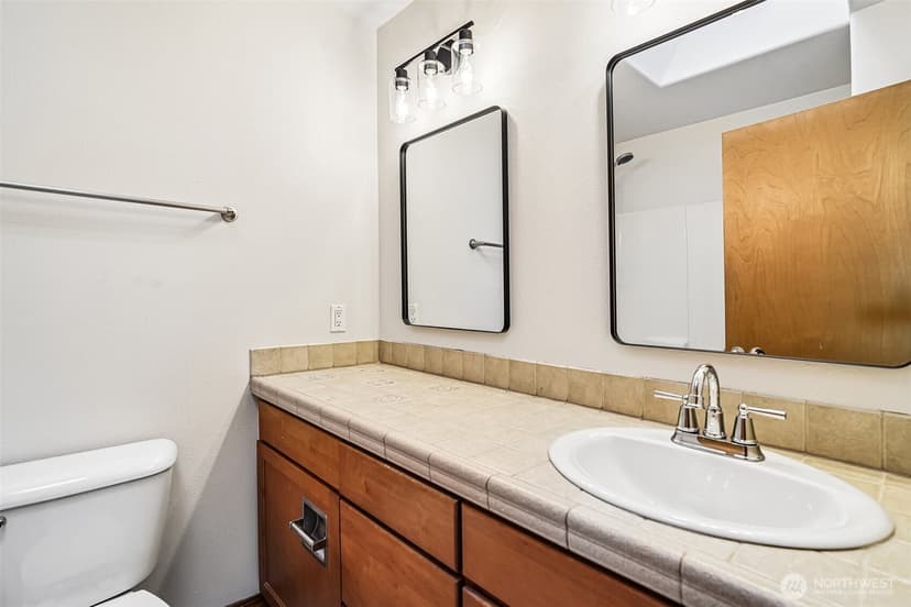 Property photo for 4530 5th Drive SE, Everett photo 15