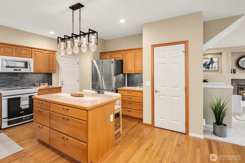 Property photo for 2802 144th Place SW, Lynnwood photo 10