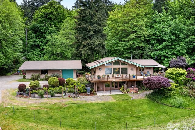 Property photo for 10427 Sunrise Beach Drive NW, Gig Harbor