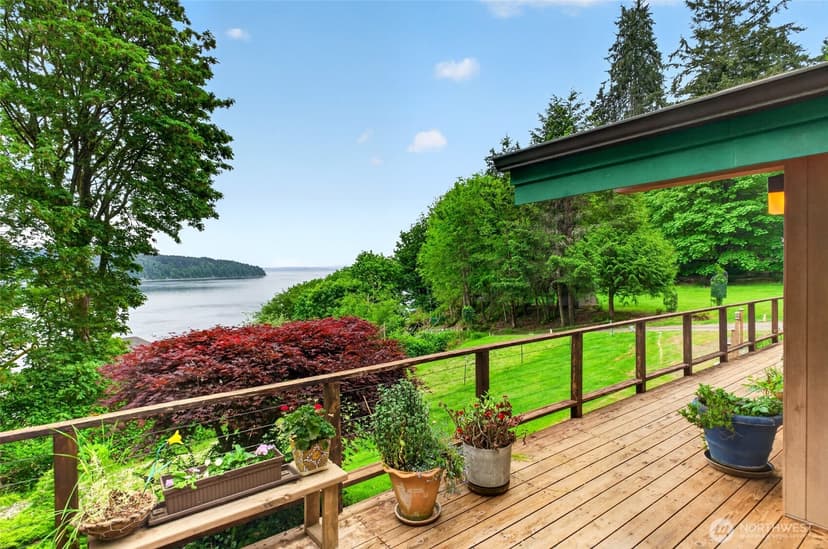 Property photo for 10427 Sunrise Beach Drive NW, Gig Harbor photo 26