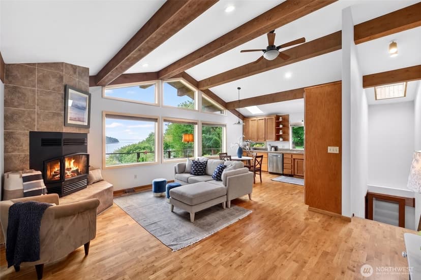 Property photo for 10427 Sunrise Beach Drive NW, Gig Harbor photo 6