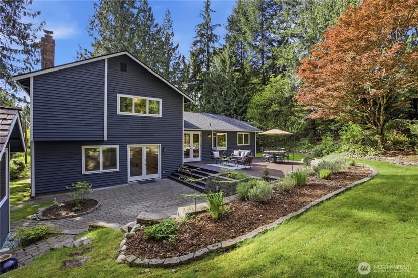 Property photo for 22731 95th Avenue SE, Woodinville photo 32