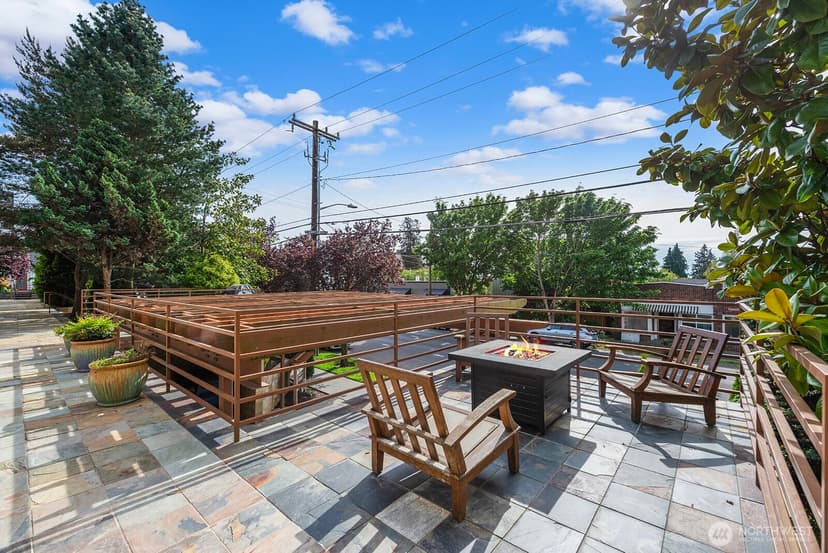 Property photo for 6960 California Avenue SW #A304, Seattle photo 16
