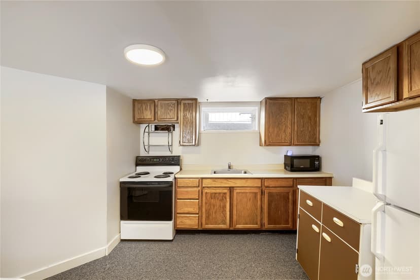 Property photo for 5755 25th Avenue NE, Seattle photo 25