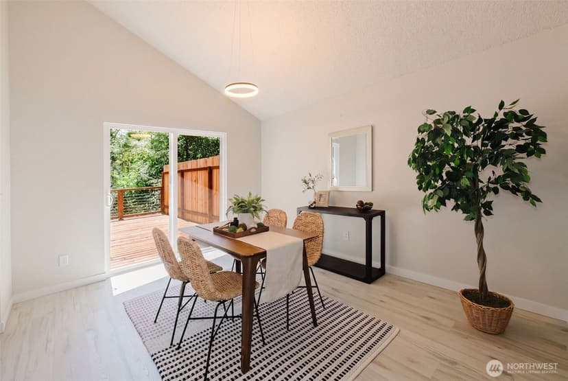Property photo for 3827 Roosevelt Street NE, Bremerton photo 18