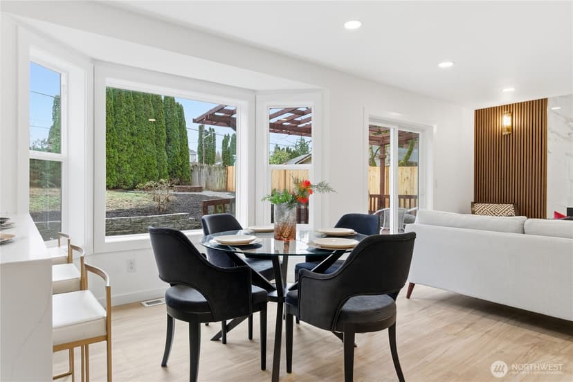 Property photo for 8828 NE 152nd Street, Kenmore photo 15
