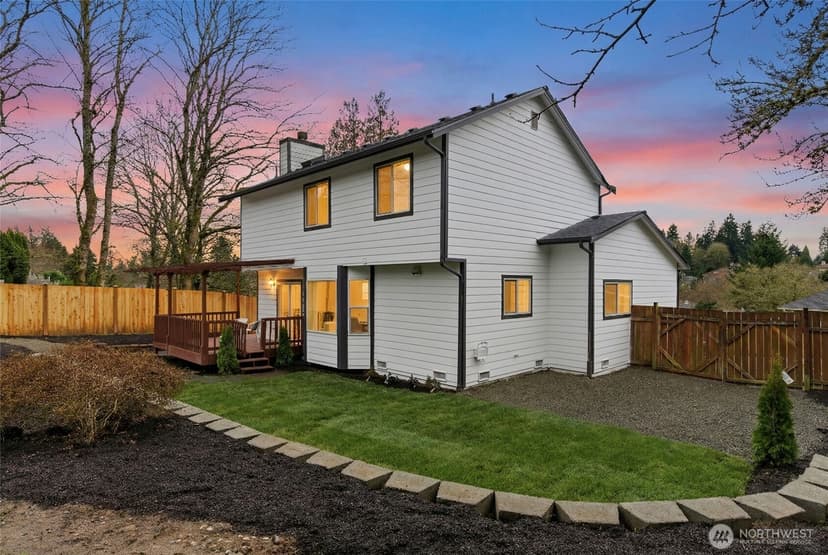 Property photo for 8828 NE 152nd Street, Kenmore photo 5