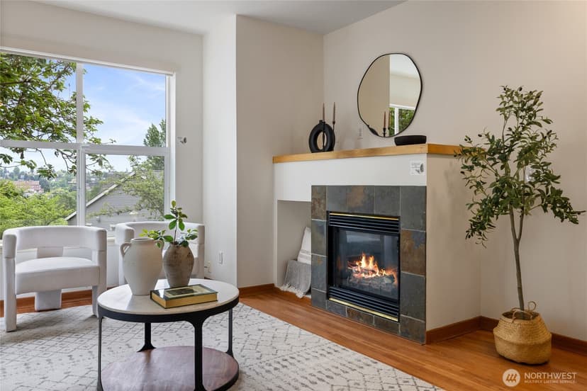 Property photo for 1501 Cherrylane Avenue S #1501, Seattle photo 5