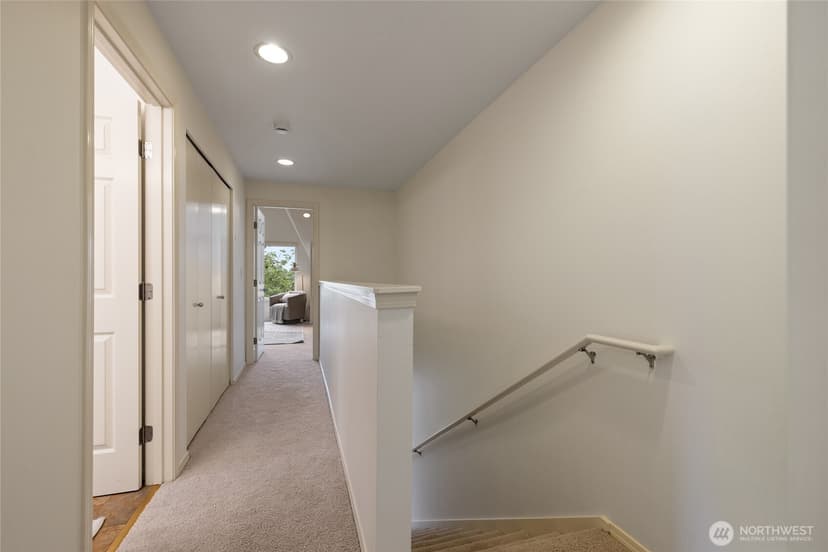 Property photo for 1501 Cherrylane Avenue S #1501, Seattle photo 16