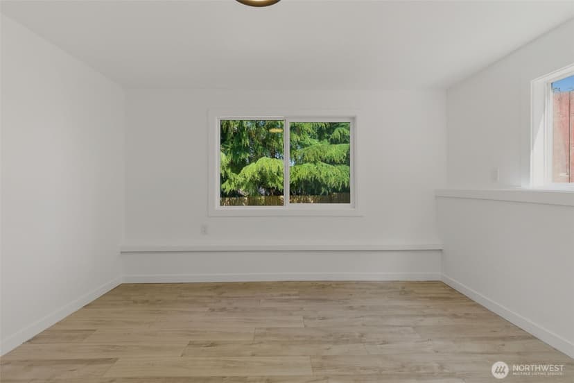Property photo for 33324 29th Place SW, Federal Way photo 30