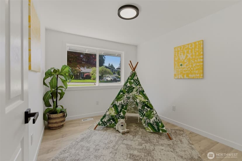 Property photo for 33324 29th Place SW, Federal Way photo 17