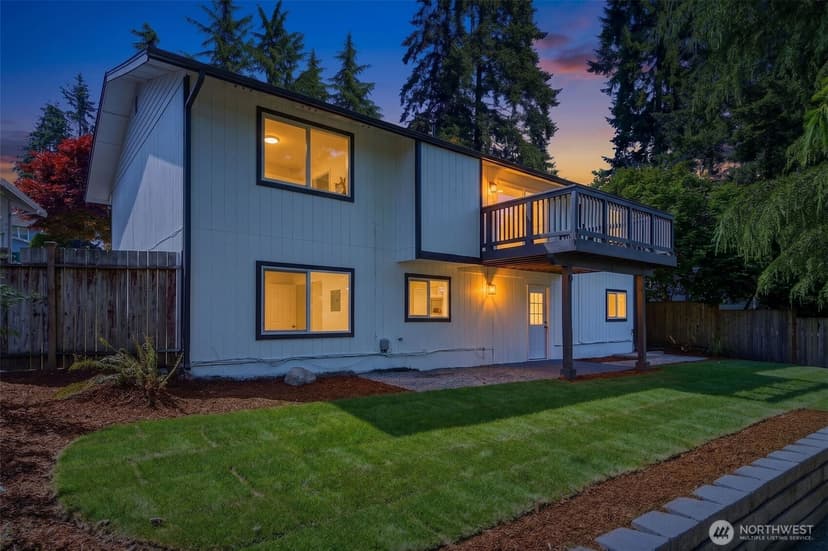 Property photo for 33324 29th Place SW, Federal Way photo 3